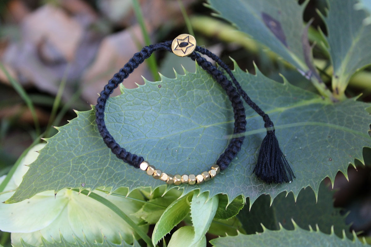 Black and Gold Bead Woven Bracelet